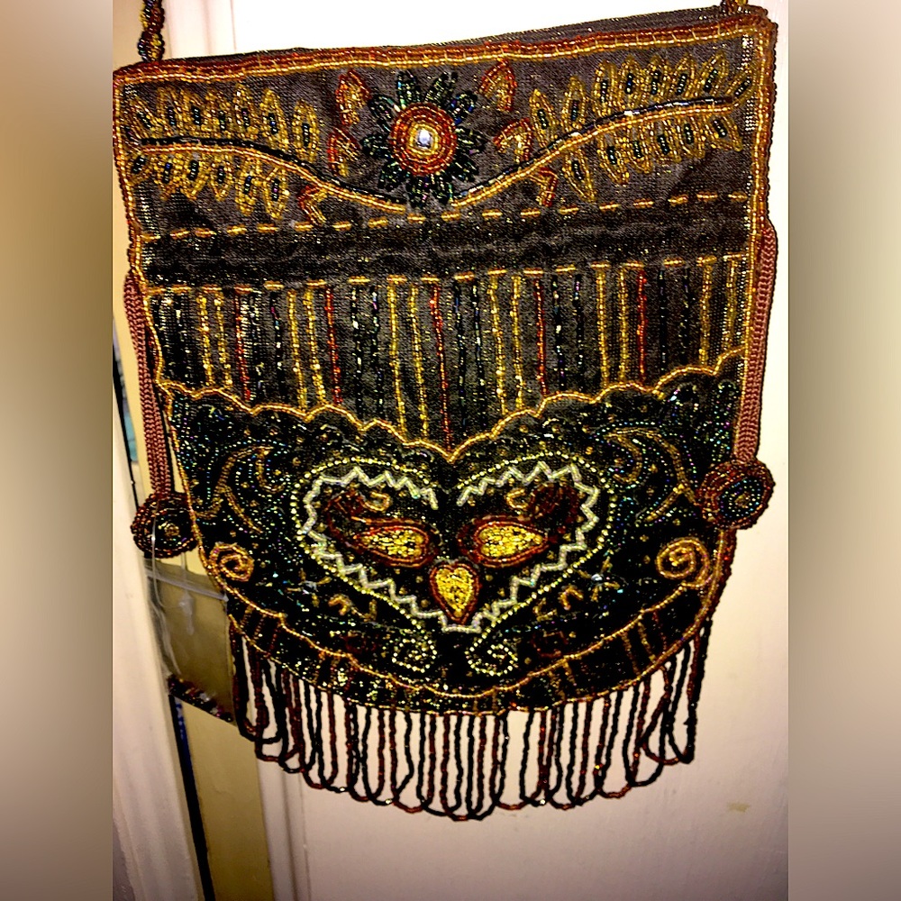 *Unique* Hand beaded evening shoulder bag.